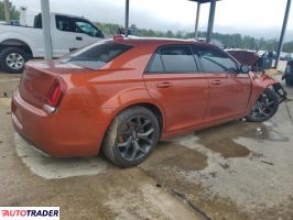 Chrysler 300C 2021 3