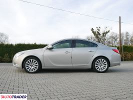 Opel Insignia 2010 2.0 220 KM