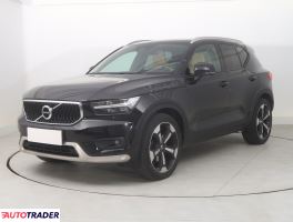 Volvo XC40 2018 2.0 187 KM