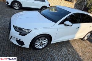 Audi A3 2021 1.0 110 KM