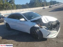 Hyundai Elantra 2023 1