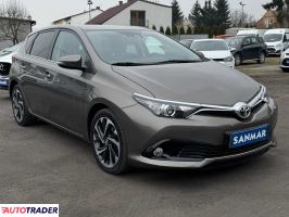 Toyota Auris 2017 1.2 116 KM