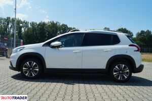 Peugeot 2008 2017 1.2 110 KM