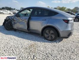 Tesla Model Y 2026