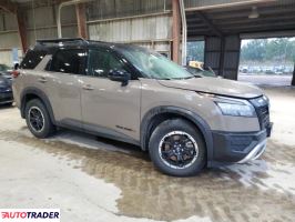 Nissan Pathfinder 2024 3