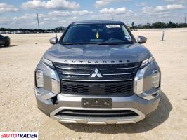 Mitsubishi Outlander 2023 2