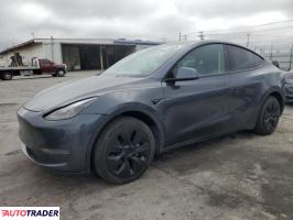 Tesla Model Y 2023 Tesla Model Y 2023