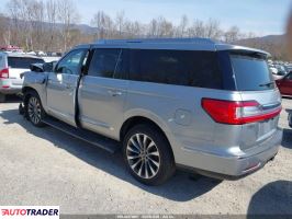 Lincoln Navigator 2021 3
