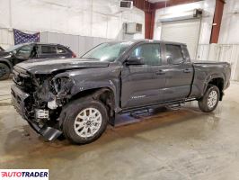 Toyota Tacoma - zobacz ofertę