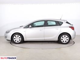Opel Astra 2010 1.6 113 KM