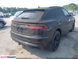 Audi Q8 2021 3