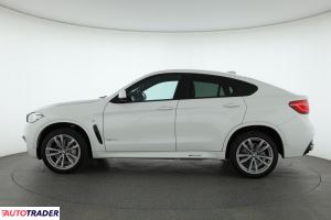 BMW X6 2016 3.0 254 KM