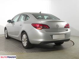 Opel Astra 2012 1.7 108 KM
