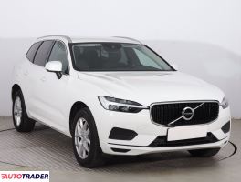 Volvo XC60 2021 2.0 194 KM