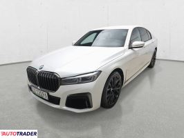 BMW 730 2021 3.0 286 KM