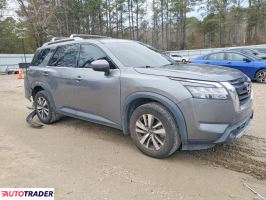 Nissan Pathfinder 2022 3