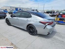 Toyota Camry 2024 3