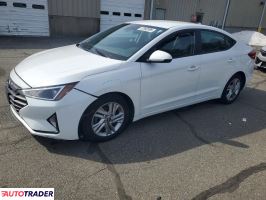 Hyundai Elantra - zobacz ofertę