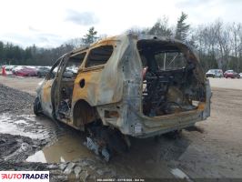 Chrysler Pacifica 2024 3
