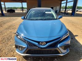 Toyota Camry 2024 3