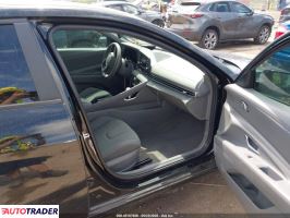 Hyundai Elantra 2023 2