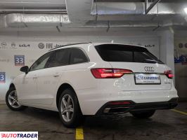 Audi A4 2020 2.0 150 KM