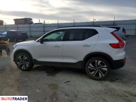 Volvo XC40 2024 2