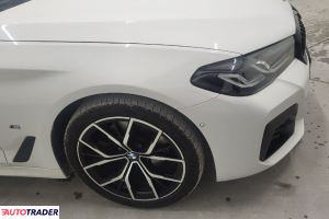 BMW 520 2021 2.0 190 KM