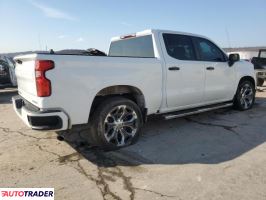 Chevrolet Silverado 2020 4