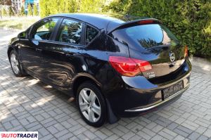 Opel Astra 2012 1.4 140 KM Opel Astra 2012 1.4 140 KM