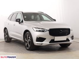 Volvo XC60 2020 2.0 194 KM