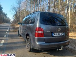 Volkswagen Touran 2003 2.0 101 KM Volkswagen Touran 2003 2.0 101 KM
