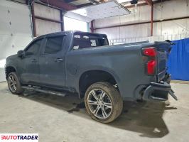 Chevrolet Silverado 2021 3