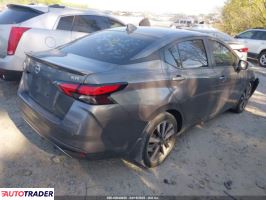 Nissan Versa 2020 1