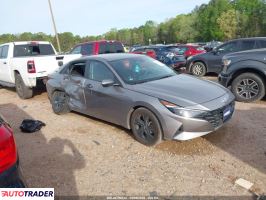 Hyundai Elantra - zobacz ofertę