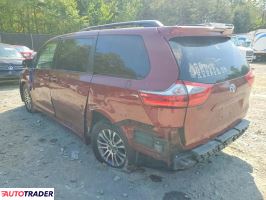 Toyota Sienna 2020 3