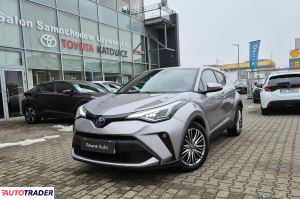 Toyota C-HR 2021 1.8 122 KM