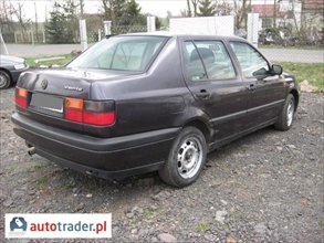 Volkswagen Vento 1995 1.8 90 KM
