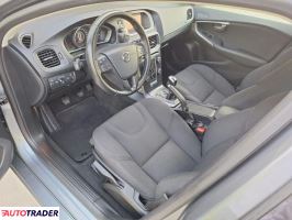 Volvo V40 2018 2.0 120 KM