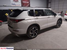 Mitsubishi Outlander 2024 2