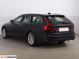 Volvo V90 2017 2.0 187 KM