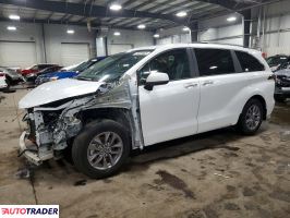 Toyota Sienna 2025 2