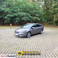 Opel Astra 2016 1.6 200 KM