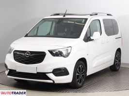 Opel Combo 2019 1.2 108 KM