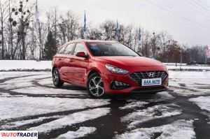Hyundai i30 2021 1.6 113 KM