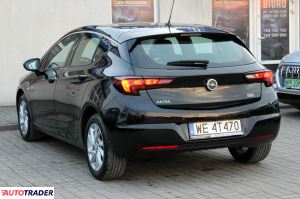 Opel Astra 2021 1.2 145 KM