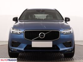 Volvo XC60 2019 2.0 187 KM