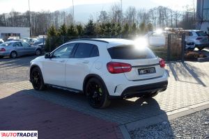 Mercedes GLA 2016 2.0 381 KM