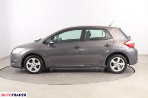 Toyota Auris 2011 1.3 97 KM Toyota Auris 2011 1.3 97 KM