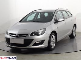 Opel Astra 2013 1.7 108 KM